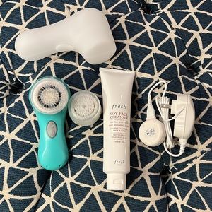 NIB Clarisonic Mia 2 Sonic Cleansing Brush Turquoise
